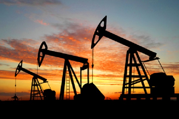 Цена нефти Brent опустилась ниже $45 за баррель